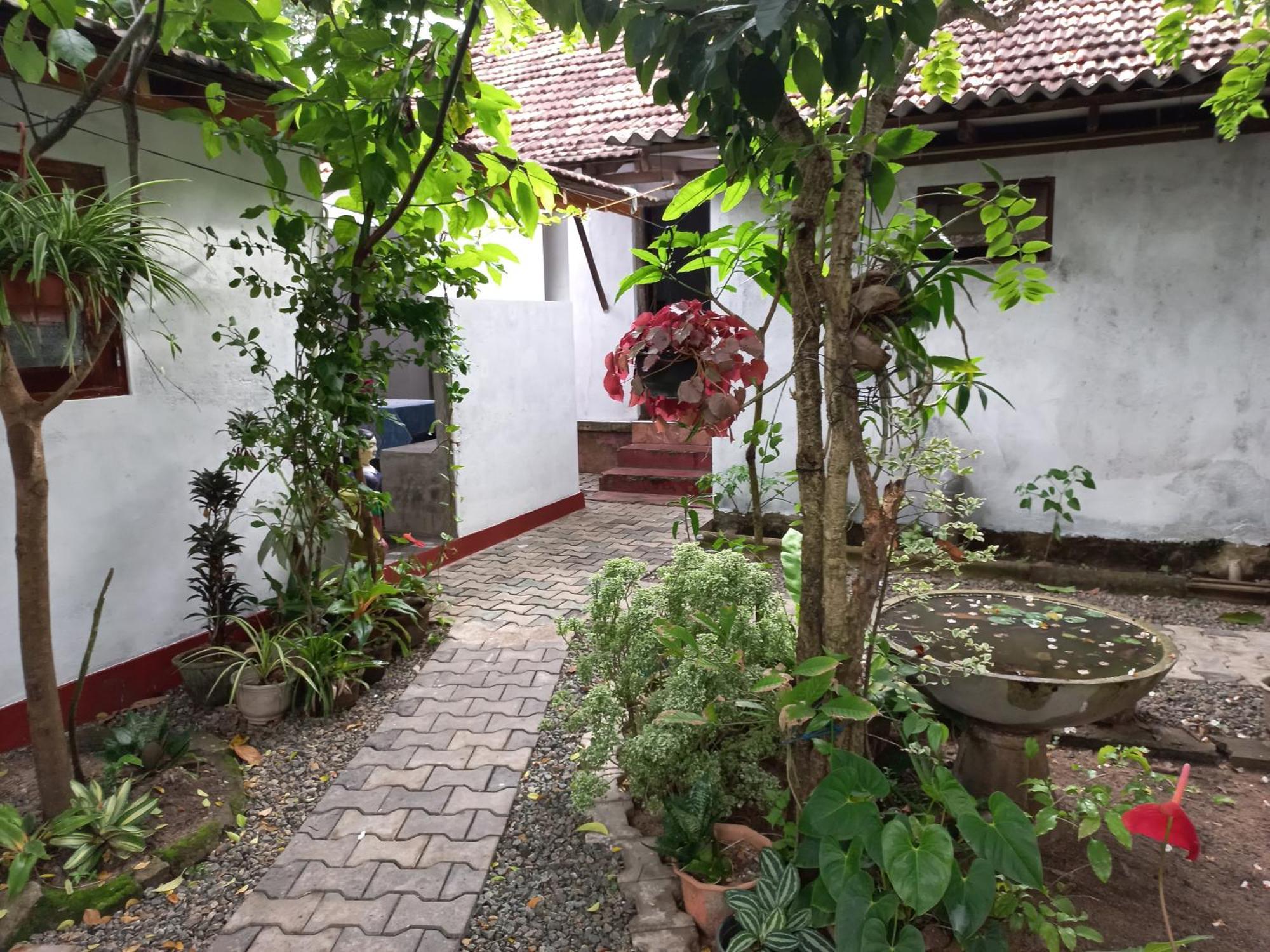 Mango Villa 703 Хикадува Екстериор снимка